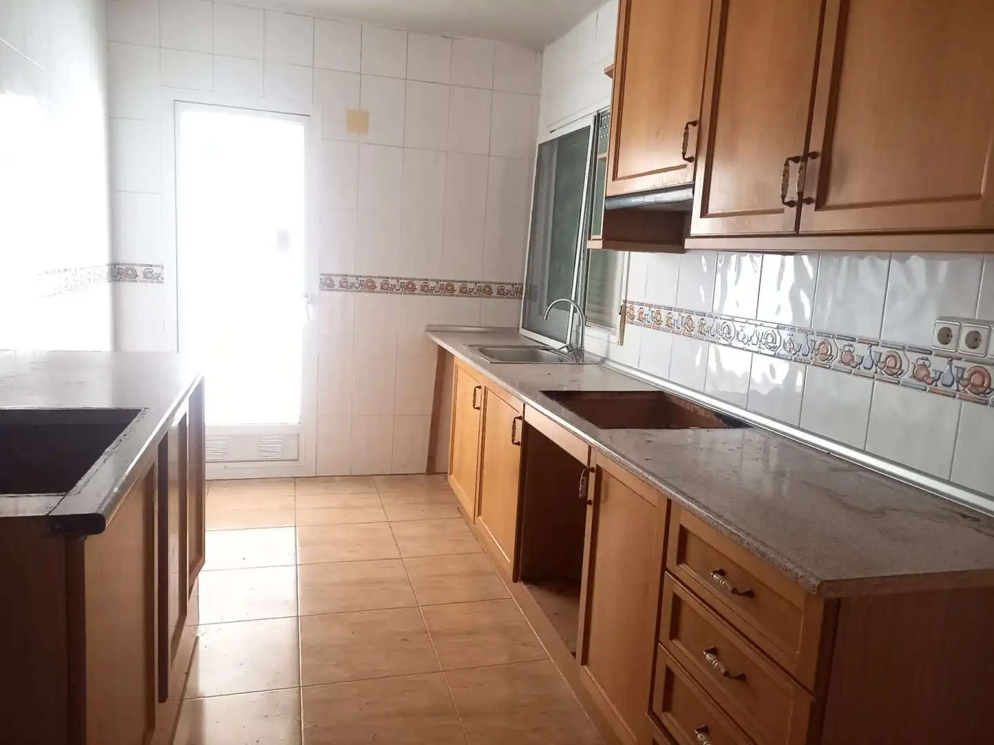 Cocina de Piso en venta en Fortuna