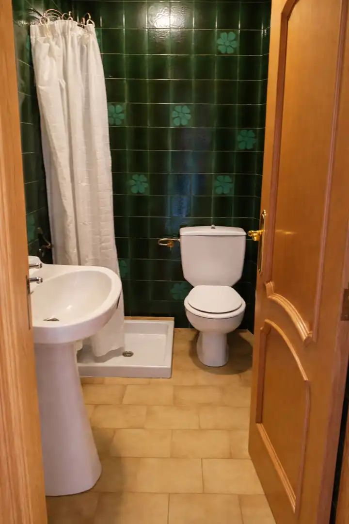 Bathroom of Flat for sale in Sartaguda  with Heating, Parquet flooring and Terrace