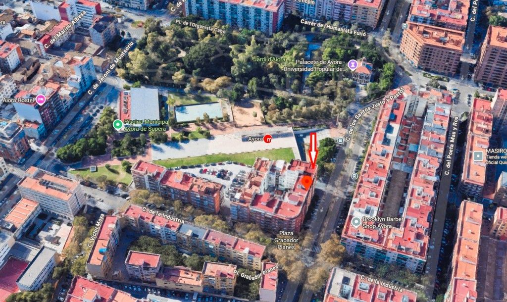 Vista exterior de Pis en venda en  Valencia Capital amb Aire condicionat, Calefacció i Jardí privat