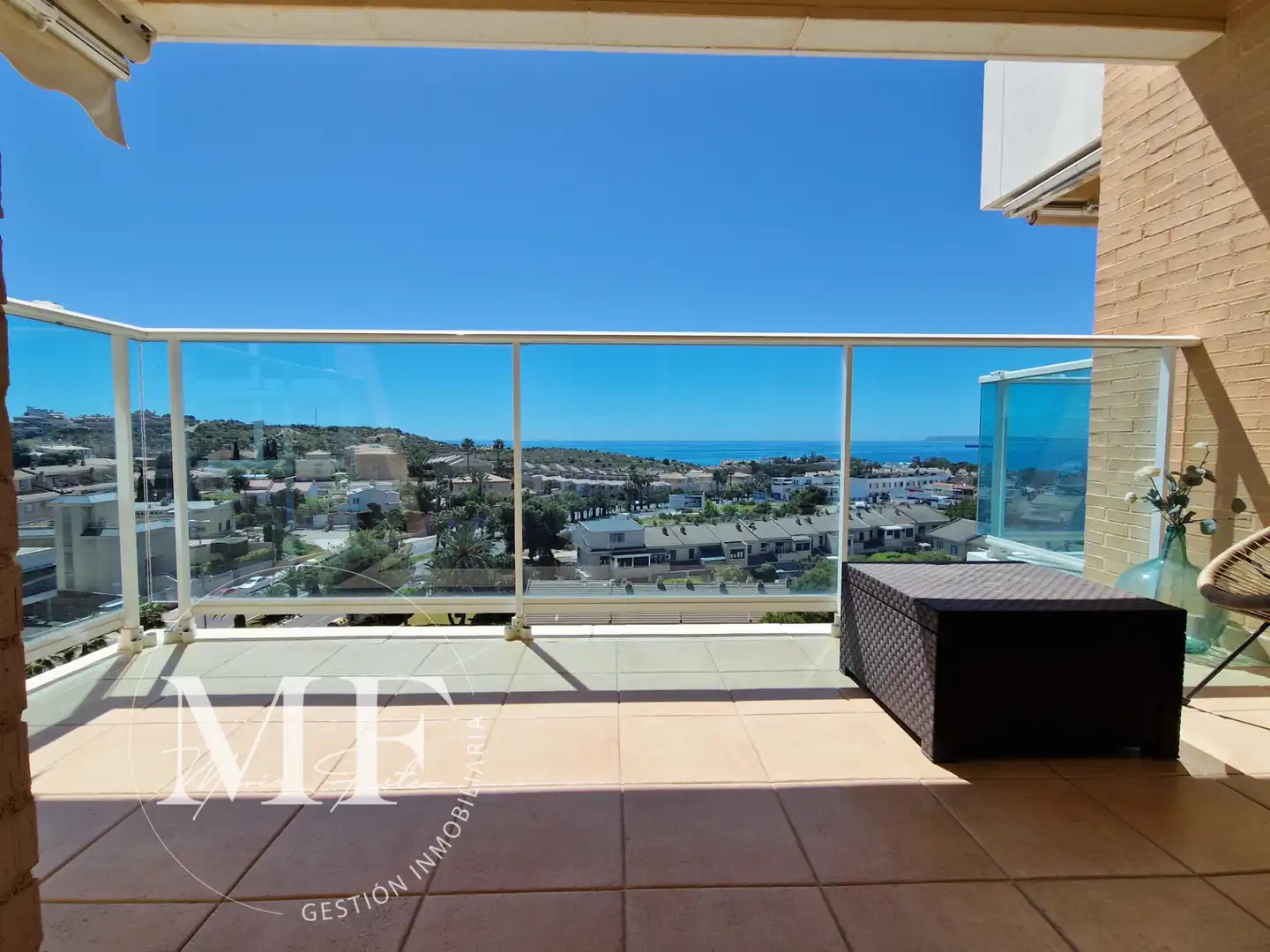 Terrasse von Wohnung zum Verkauf in Alicante / Alacant mit Klimaanlage, Heizung und Terrasse