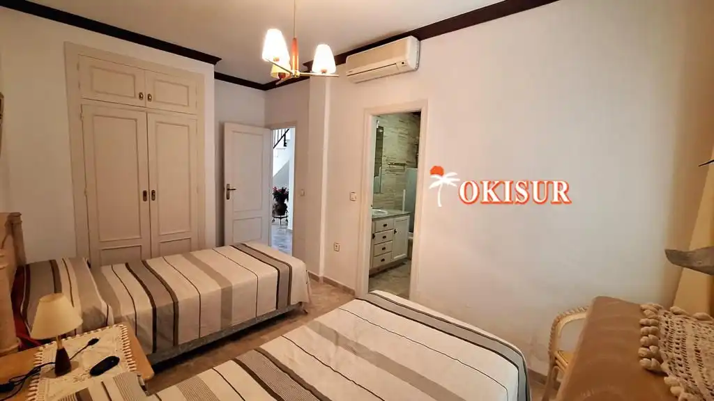 Houses for sale in El Palmeral