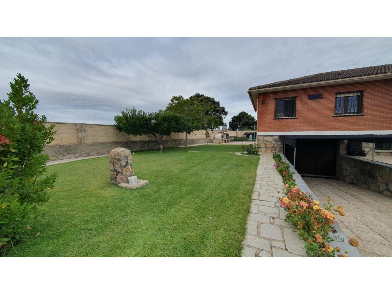 Jardín de Casa o chalet en venta en Almorox con Calefacción, Jardín privado y Terraza