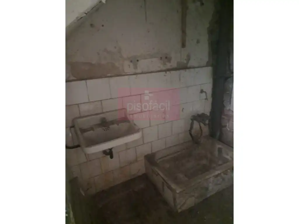 Bany de Casa o xalet en venda en Lugo