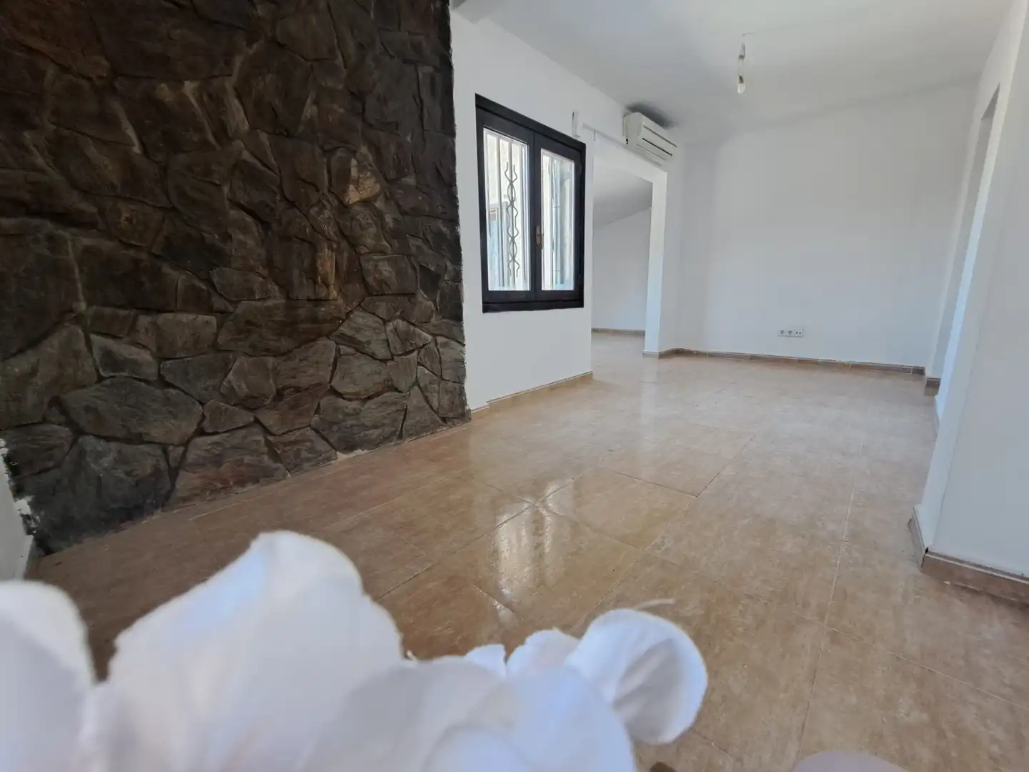 Sala d'estar de Casa o xalet en venda en Rubí