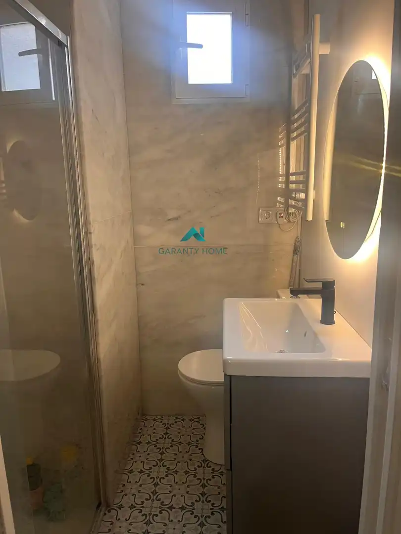 Bathroom of Apartments for rent in Madrid