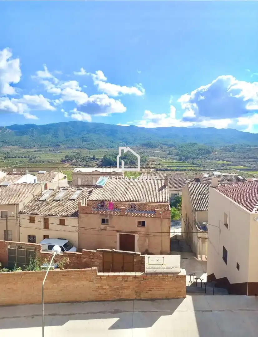 Vista exterior de Casa o xalet en venda en Corbera d'Ebre amb Terrassa