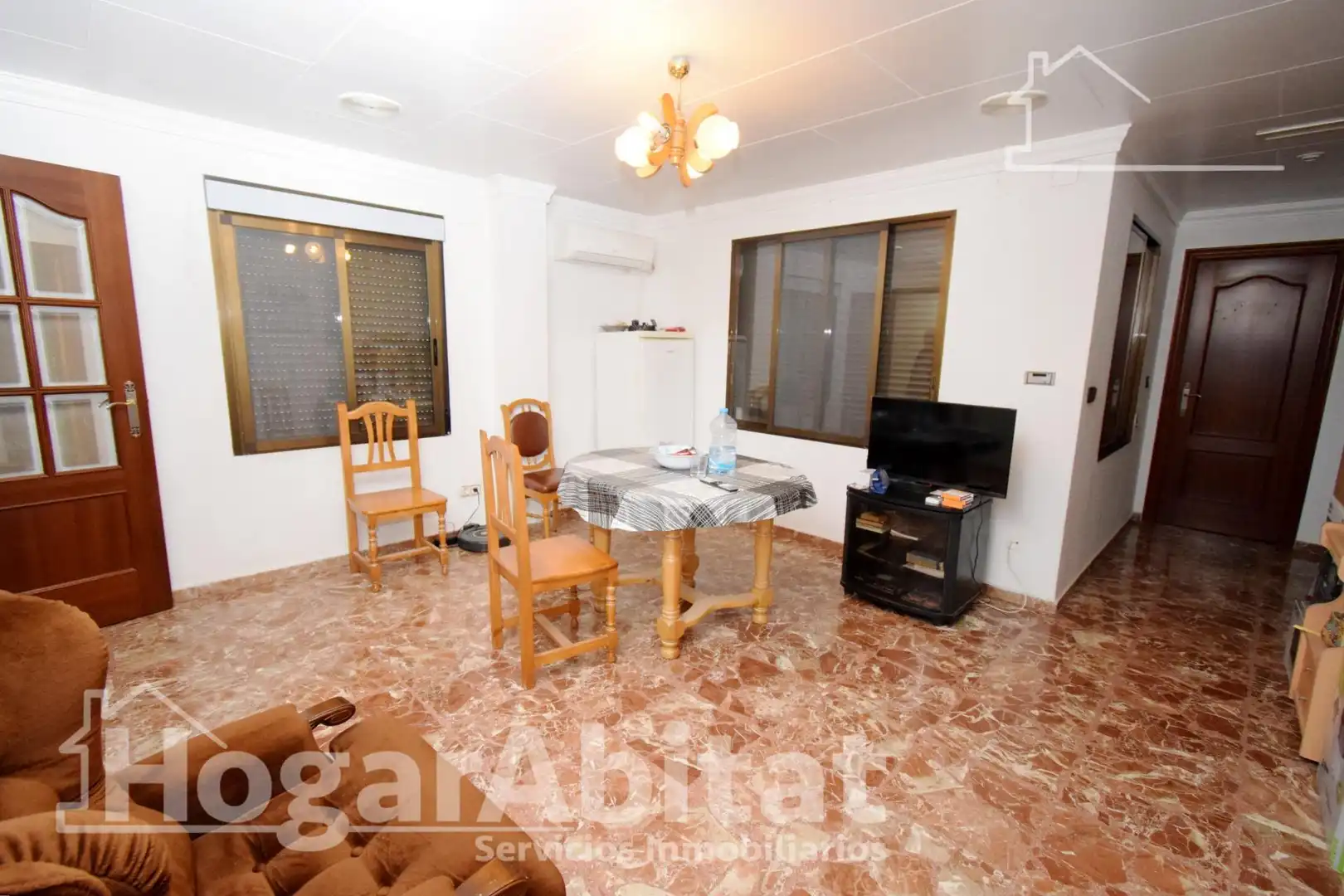 Sala d'estar de Casa o xalet en venda en Catarroja amb Aire condicionat, Calefacció i Terrassa