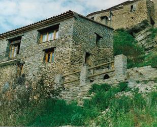 Vista exterior de Casa o xalet en venda en Camarasa amb Terrassa i Balcó