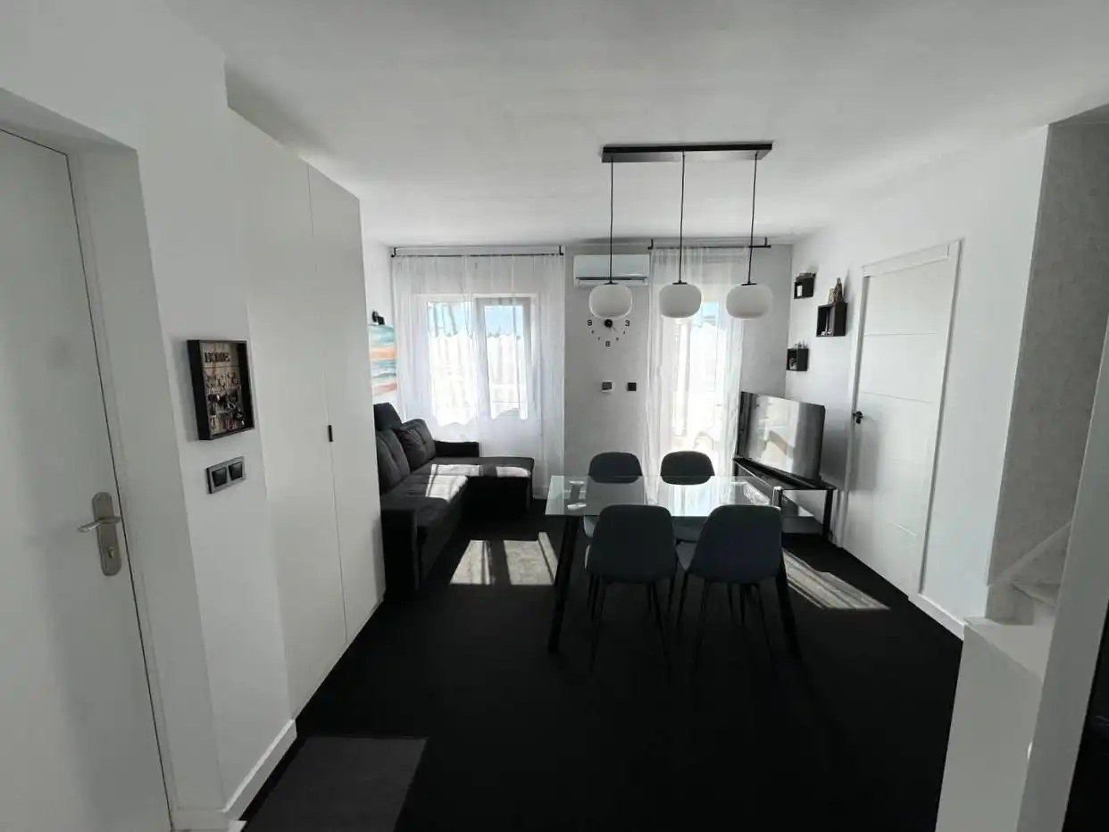Duplex avec terrasse à vendre à Zona Carrefour - Urbanizaciones, imagen 4