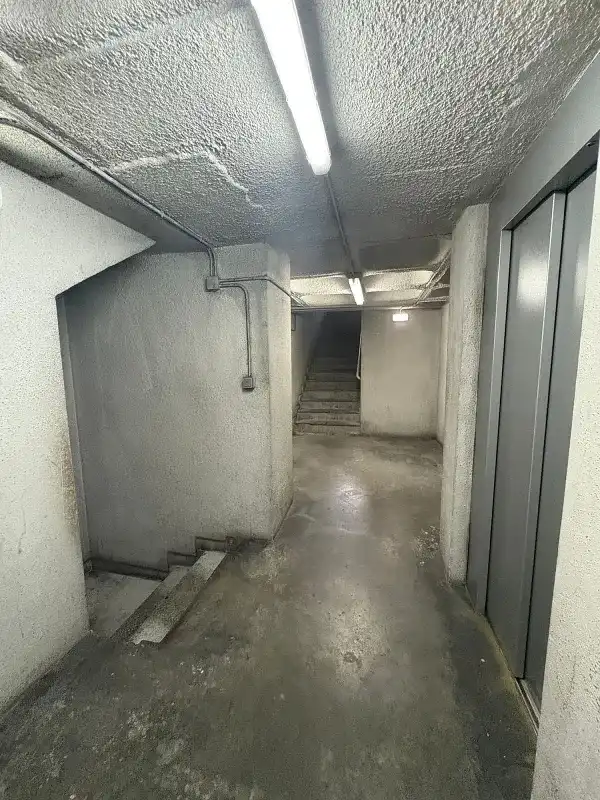 Garage zum Verkauf in Ferrol