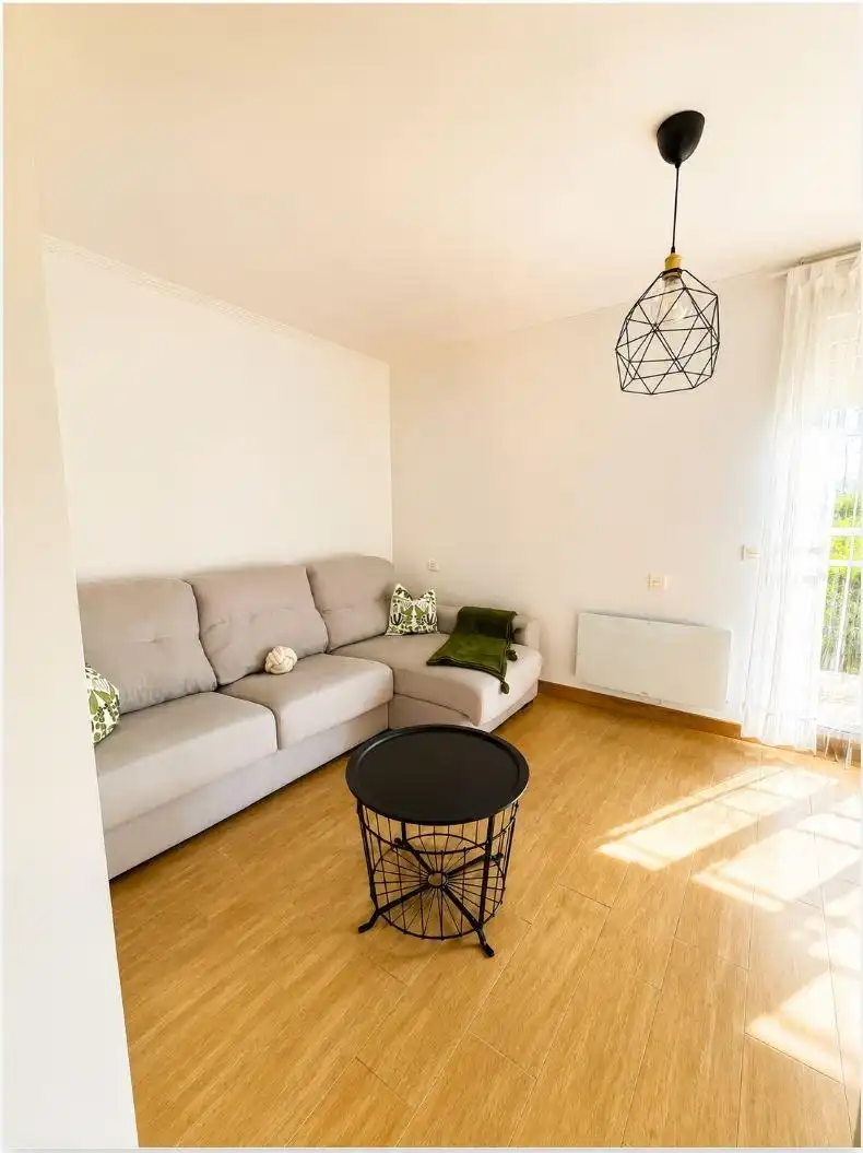 Sala de estar de Casa adosada en venta en Polanco con Calefacción, Jardín privado y Terraza