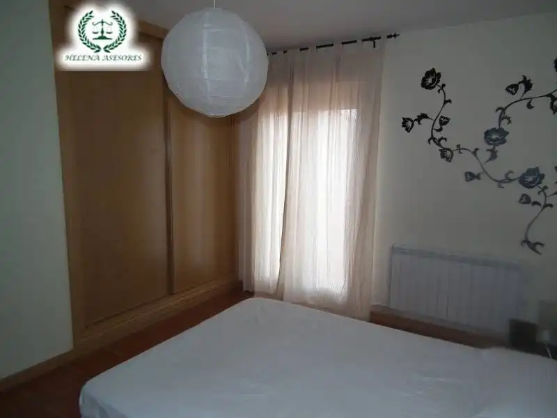 Habitación de Piso en venta en Pedrezuela con Calefacción, Jardín privado y Terraza