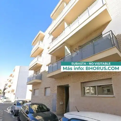 Flat with lift for sale in PRIORAT 16