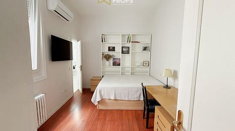 Foto 4 von Wohnungen zur Miete in Calle Jovellanos, Cortes - Huertas, Madrid Capital
