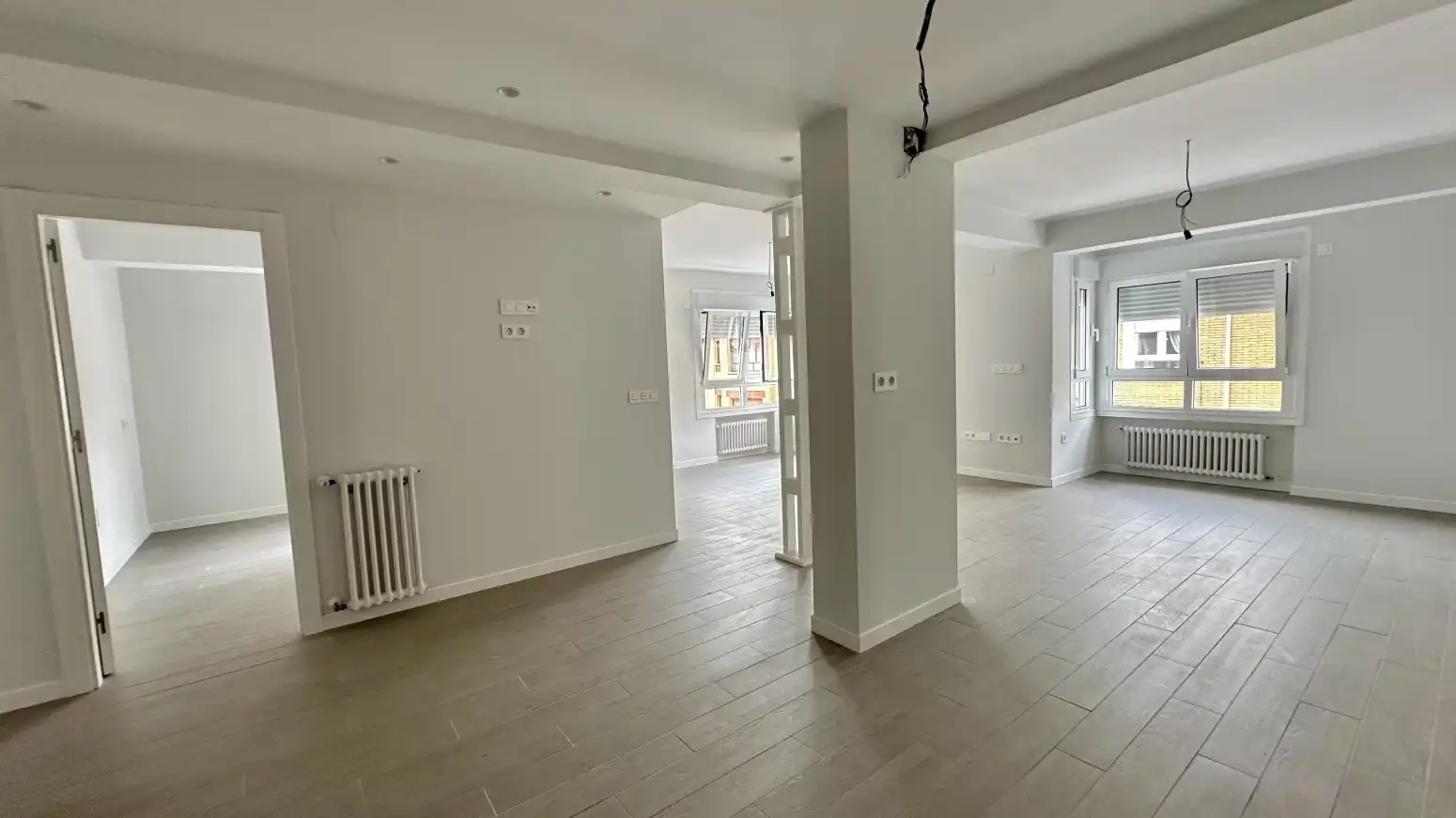 Piso con ascensor en venta en Mieres - CL ALFONSO CAMIN 22, imagen 2