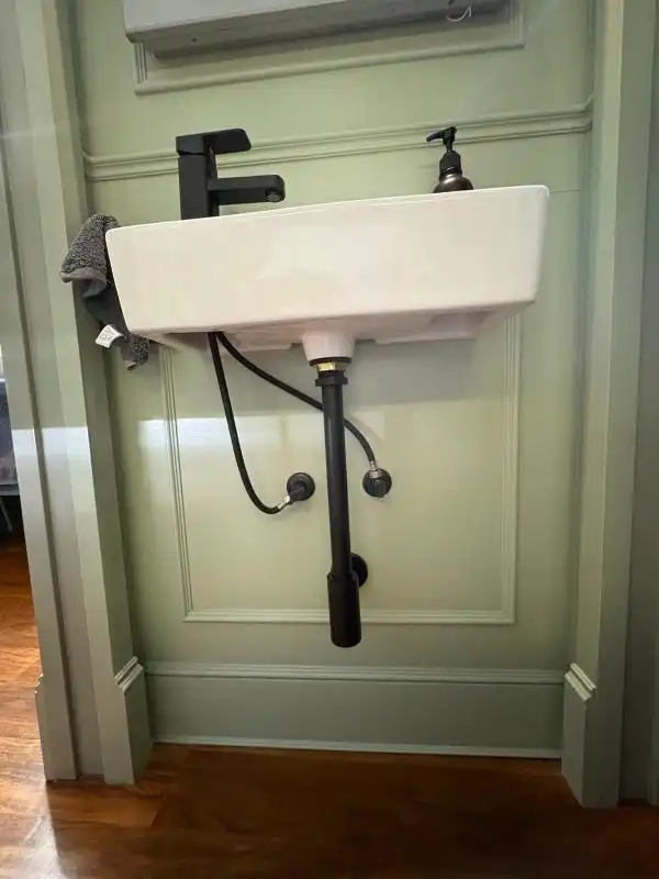 Badezimmer von Maisonette zum Verkauf in Madrid mit Klimaanlage und Heizung