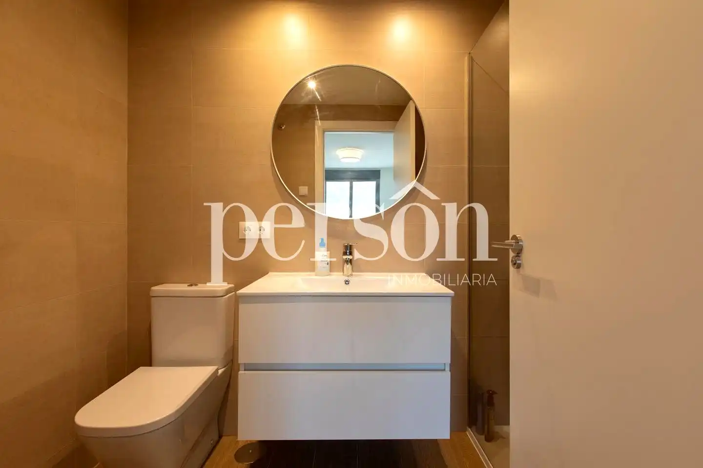 Baño de Piso de alquiler en Dénia con Aire acondicionado, Terraza y Trastero