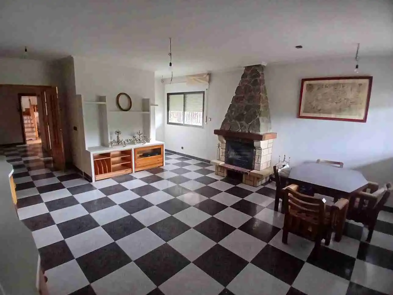 Sala d'estar de Casa o xalet en venda en Segovia amb Calefacció, Jardí privat i Terrassa