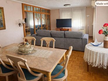 Flat with balcony for sale in Calle de Isabel 'la Catòlica'