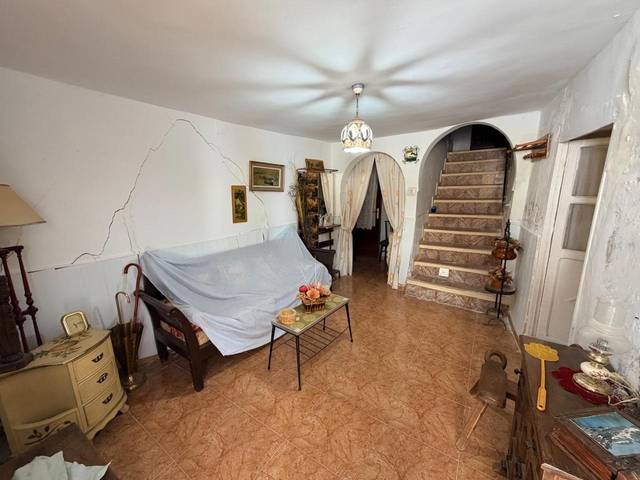 Casa-chalet en Venta en Angustias en Uclés
