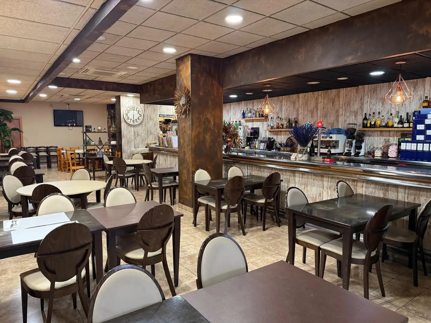 Local comercial en traspaso en Sant Ramón, imagen 5