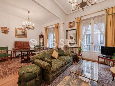 Piso con ascensor en venta en Centro