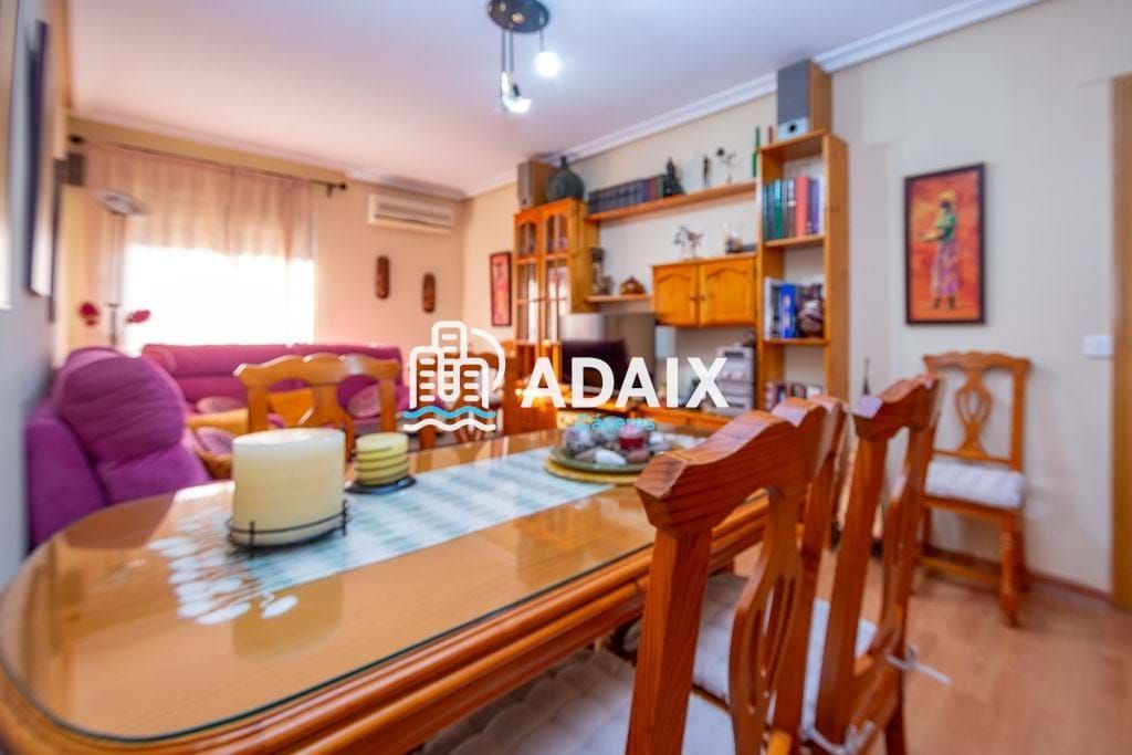 Jardín de Piso en venta en Cáceres Capital con Trastero
