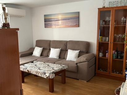 Sala d'estar de Pis en venda en  Madrid Capital amb Aire condicionat, Calefacció i Traster
