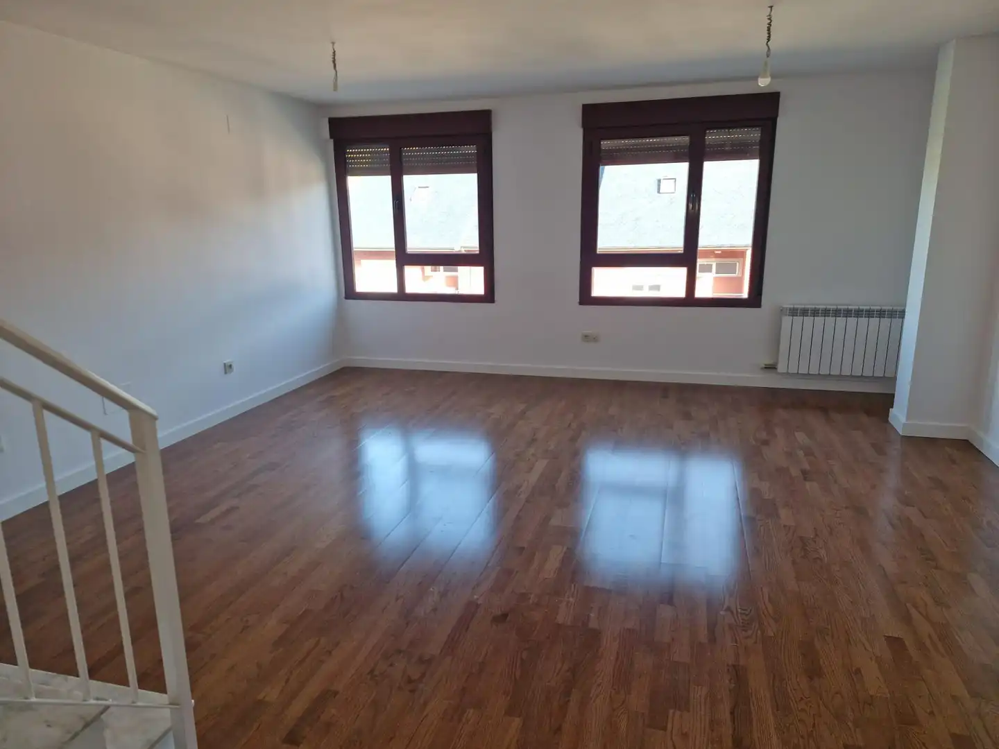 Living room of Duplexes for sale in Camponaraya  with Heating, Storage room and Balcony