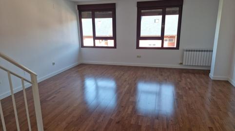 Foto 3 de Dúplex en venta en Camponaraya, León