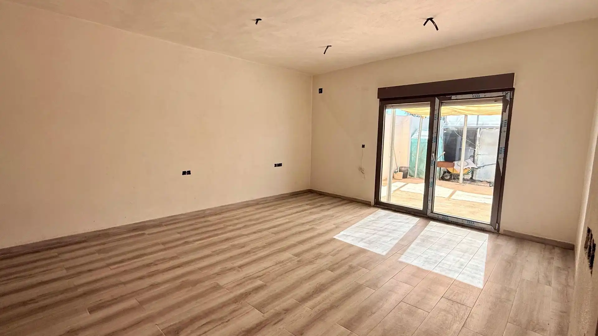 Sala d'estar de Casa o xalet en venda en Albox amb Aire condicionat, Calefacció i Jardí privat