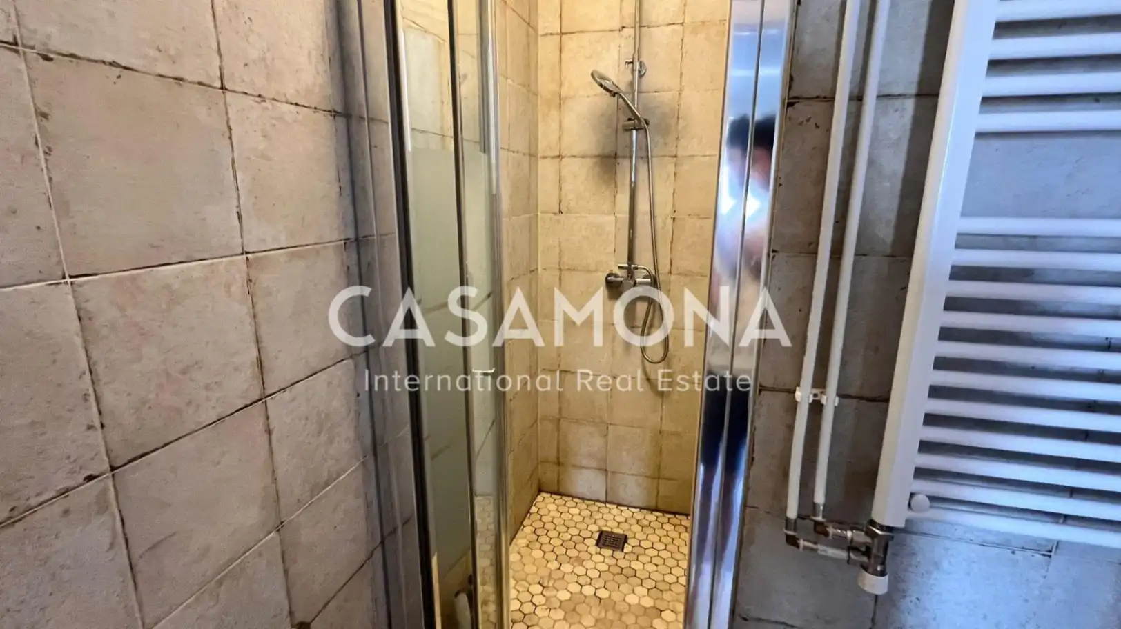 Baño de Apartamento en venta en Barcelona con Aire acondicionado, Calefacción y Terraza