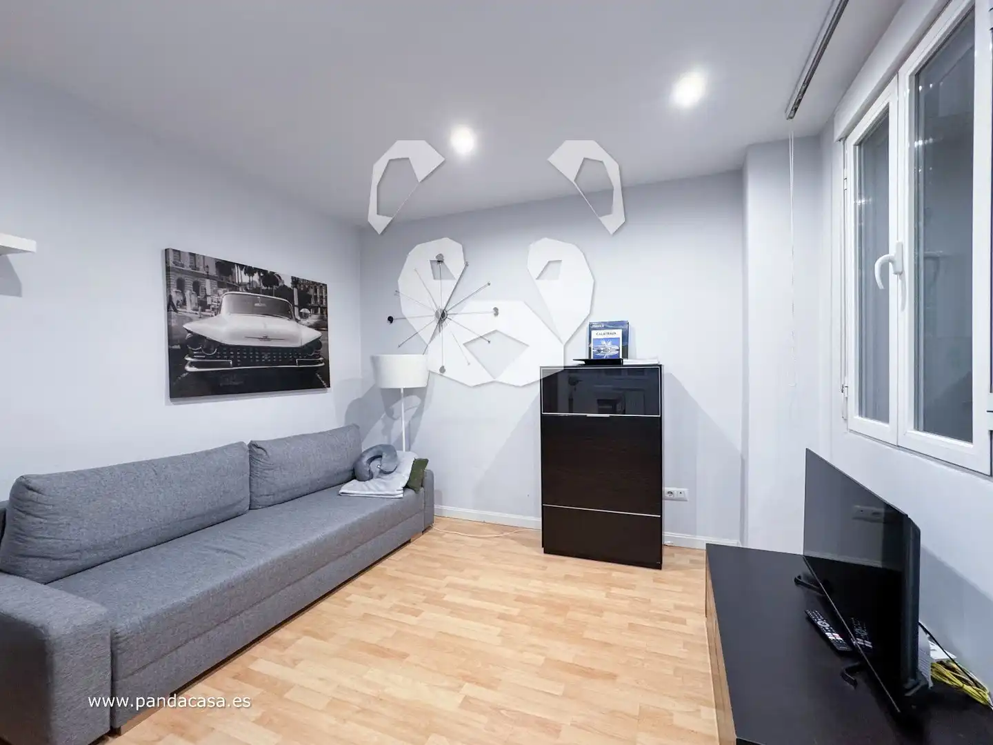 Living room of Flat for rent in Madrid  with Air Conditioner, Heating and Furnished