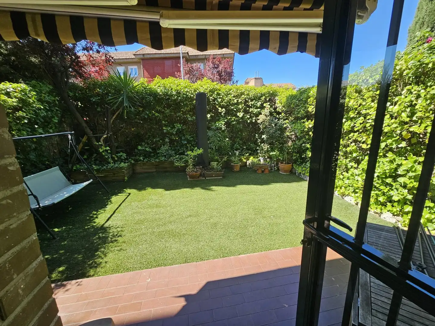 Terrassa de Pis de lloguer en Majadahonda amb Aire condicionat, Calefacció i Jardí privat