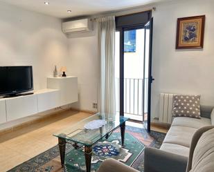 Living room of Flat to rent in Reus  with Air Conditioner, Heating and Parquet flooring