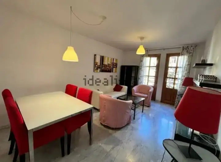 Flat with lift to rent in Plaza de la Universidad, imagen 3