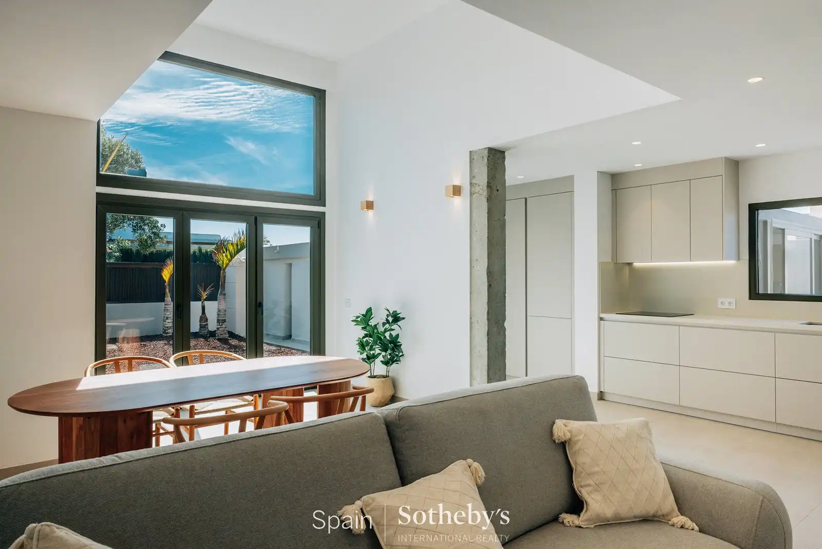 Sala de estar de Casa o chalet en venta en Granadilla de Abona con Aire acondicionado, Jardín privado y Terraza