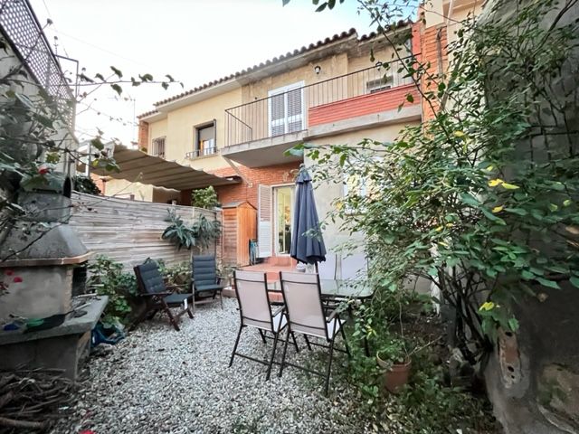 Terrace of House or chalet for sale in Sabadell  with Air Conditioner, Heating and Private garden