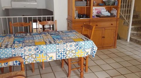 Casa con piscina comunitaria, en la provincia de Alicante, en la ciudad de Orihuela Costa. 3 habitaciones | 162 m² | 1 kilómetro d, imatge 3