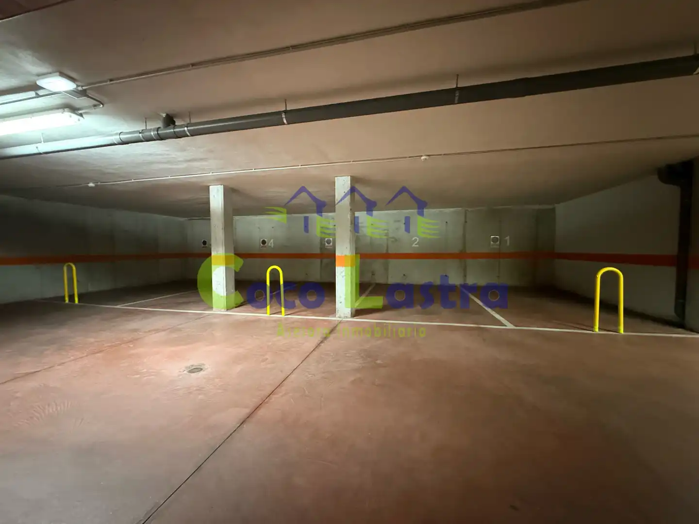 Parkplatz von Garage zur Miete in Salamanca