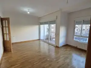 Bedroom of Flat for rent in Badajoz Capital  with Air Conditioner, Heating and Parquet flooring