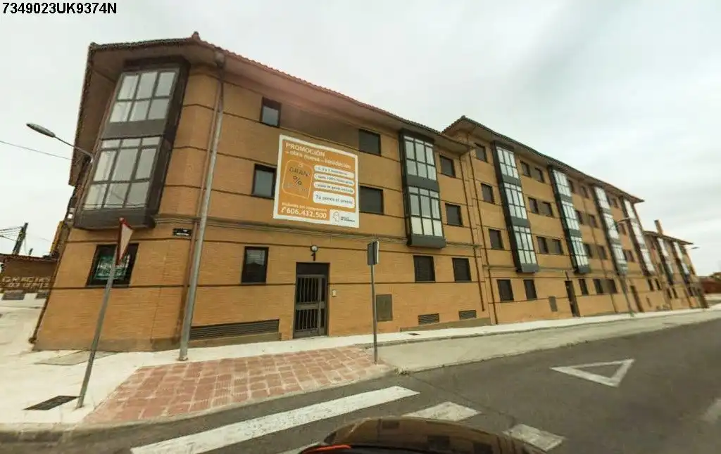 Vista exterior de Piso en venta en Fuensalida con Calefacción