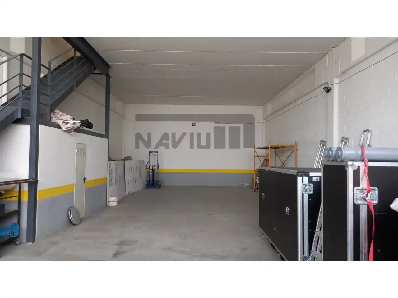 Industrial building to rent in El Barral Ferial
