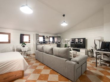 Casa con balcón en venta en Avenida Alemania-Italia