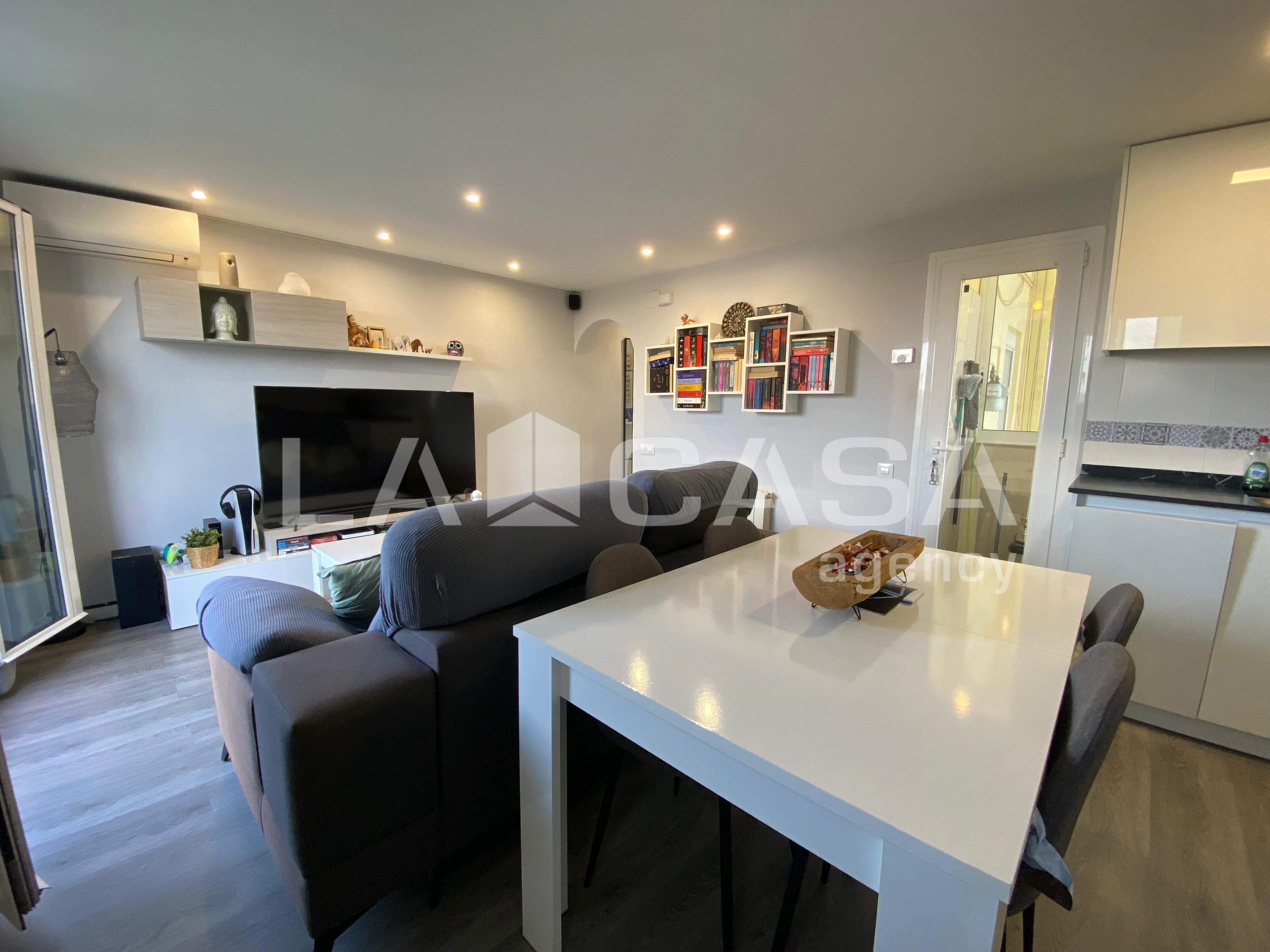 Sala de estar de Ático en venta en Badalona con Calefacción y Terraza