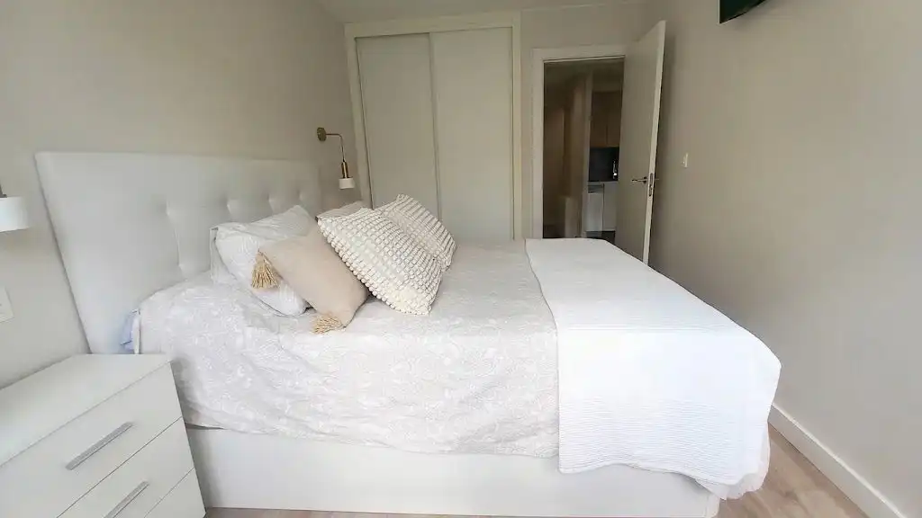 Habitación de Piso en venta en A Coruña Capital  con Calefacción