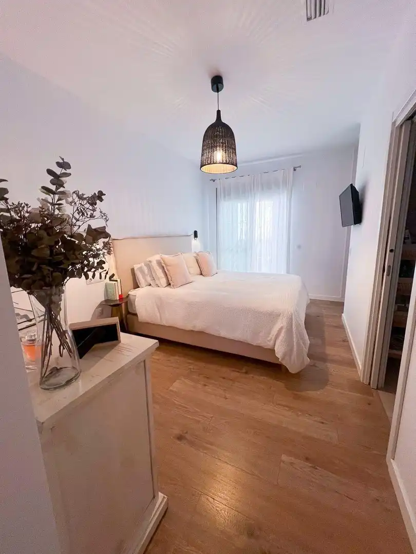 Bedroom of Flat for sale in Torremolinos  with Air Conditioner, Private garden and Terrace