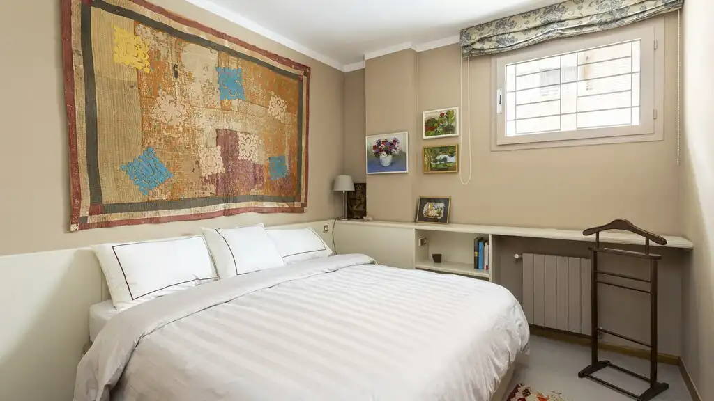 Schlafzimmer von Wohnungen zum Verkauf in Barcelona mit Klimaanlage, Heizung und Parkett