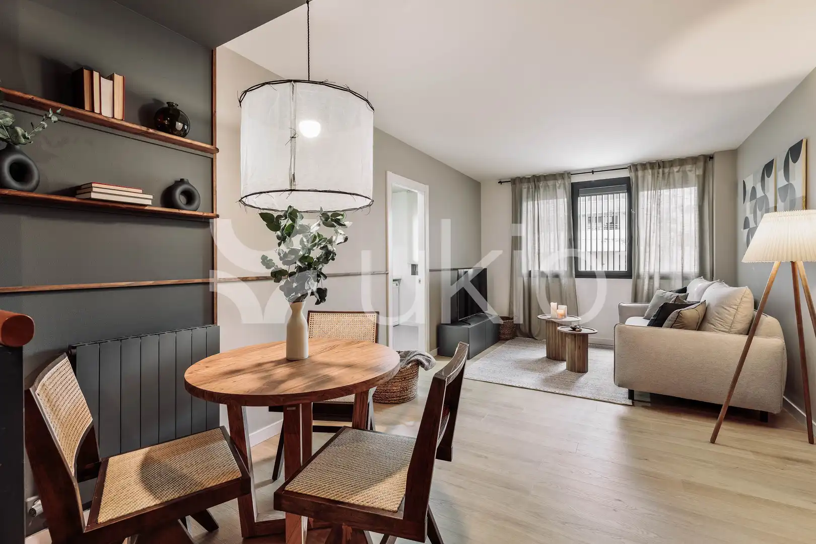 Sala de estar de Apartamento de alquiler en Barcelona con Aire acondicionado, Calefacción y Amueblado