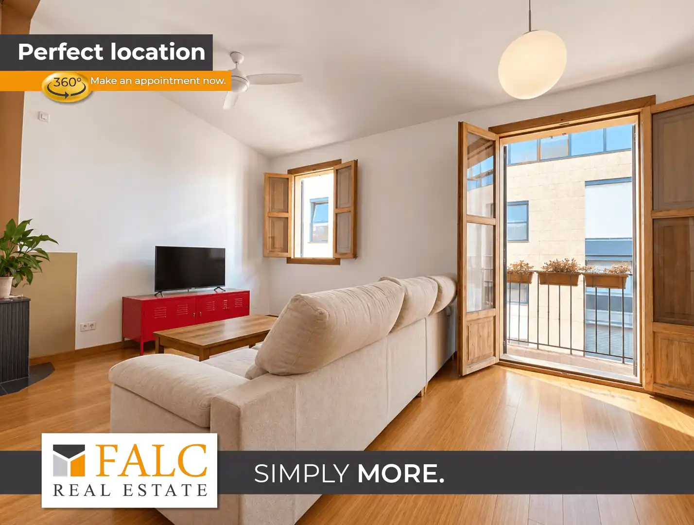 Flat with terrace for sale in Centre